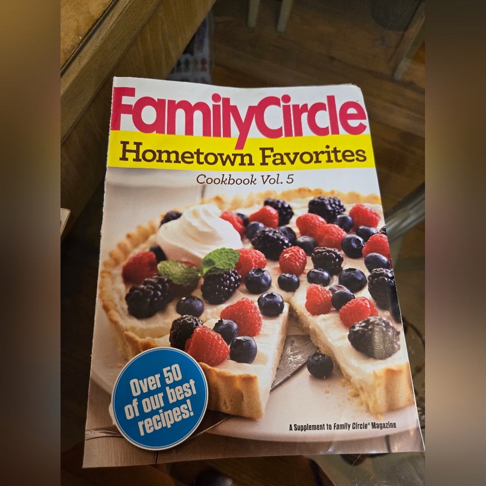 Assorted Home Kitchen Magazine Set - Picture 5 of 5